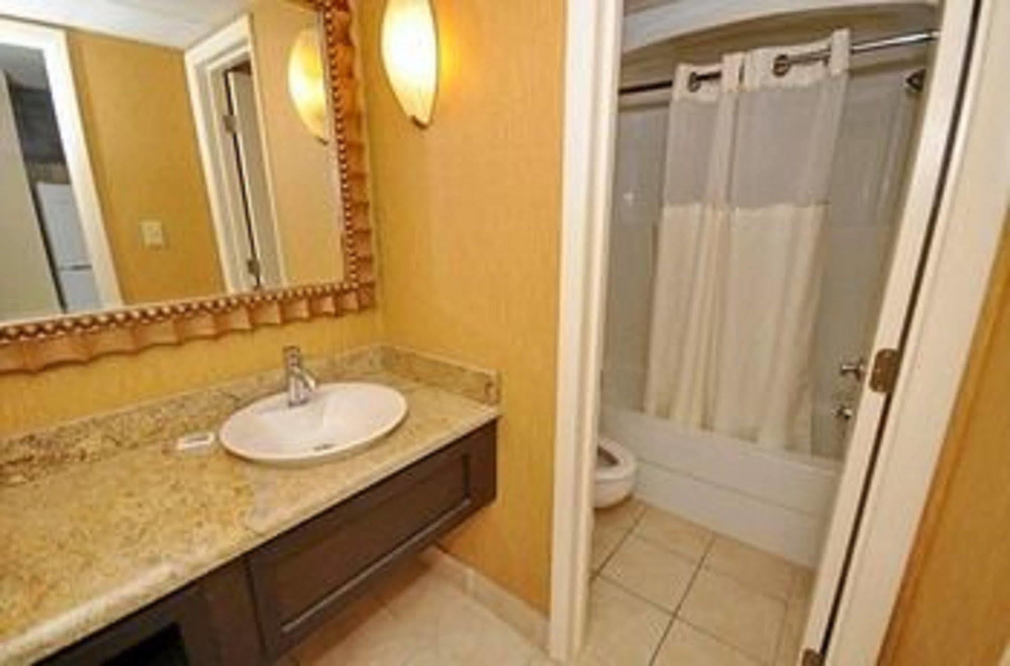 Units At Caravelle By Elliott Hotel Myrtle Beach