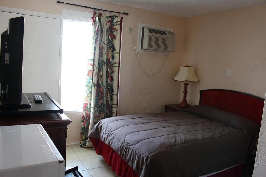 Motel Fountainbleau