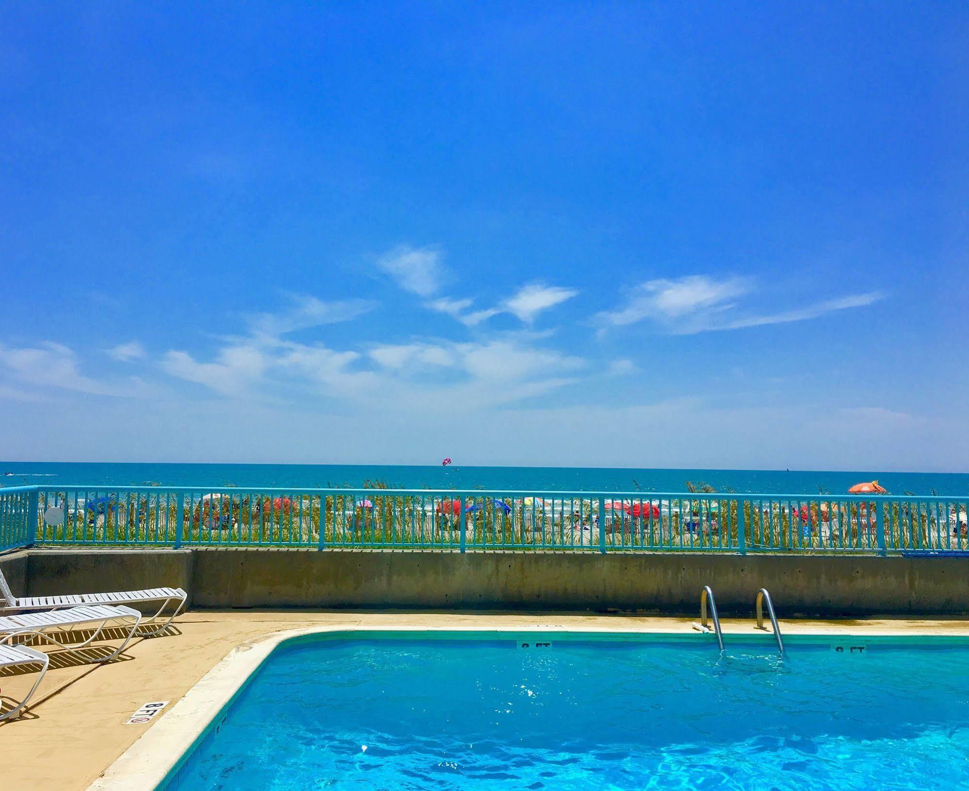 Southern Breeze Ocean Front 3*