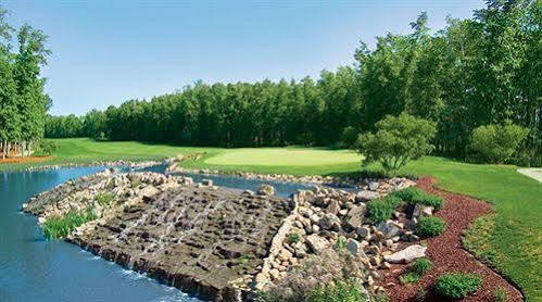 World Tour Golf Resort 3*