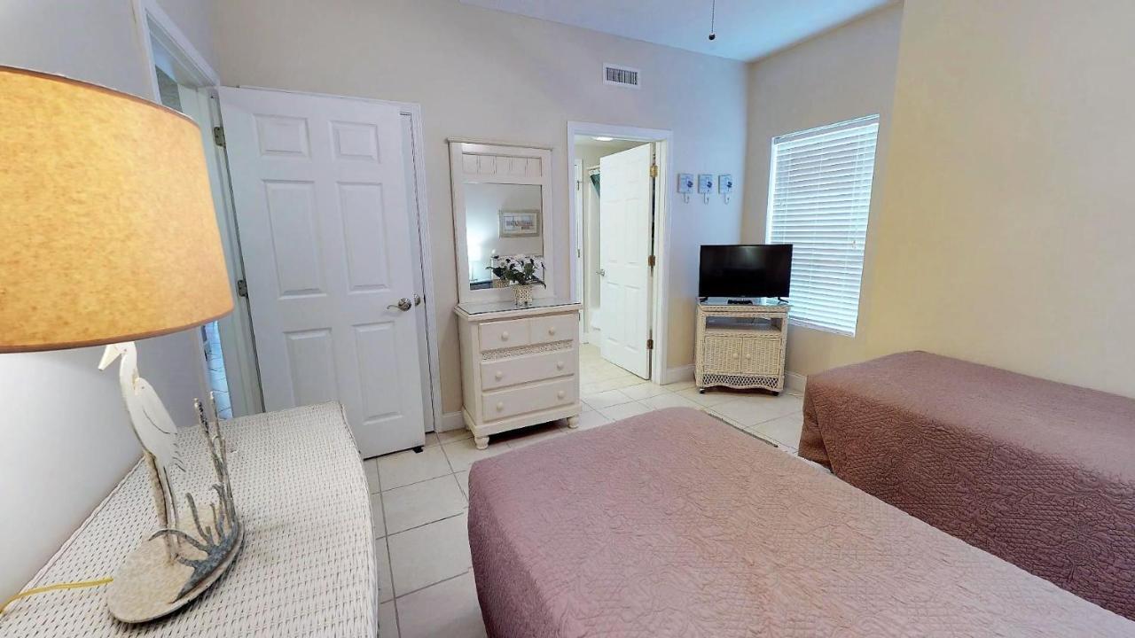 Holiday home Myrtle 301a