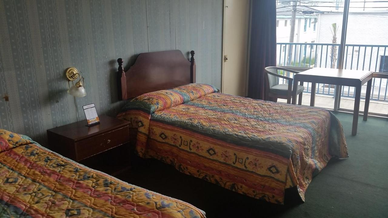 Coral Sands Motel 2*