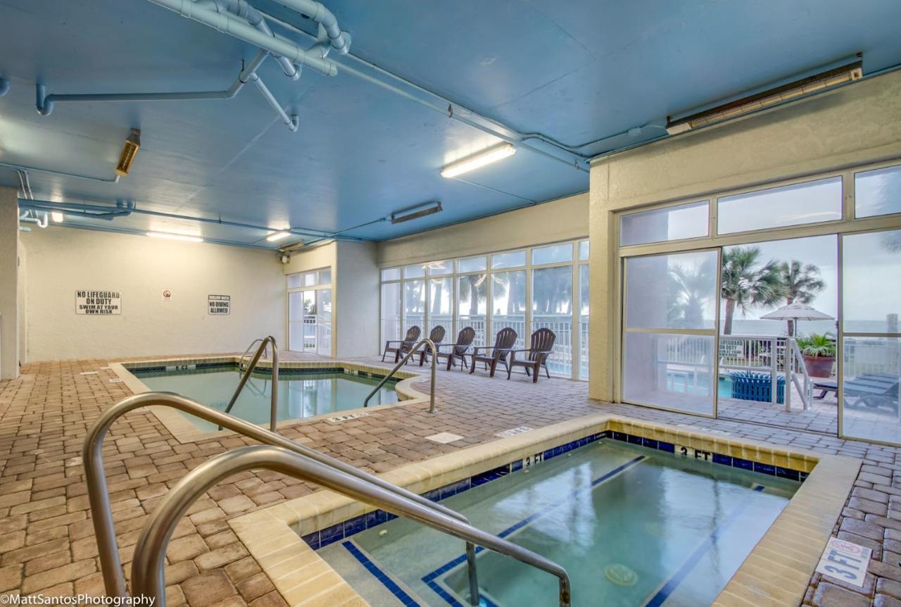Apartment Bright Atmosphere Oceanfront Breakers Sailfish *