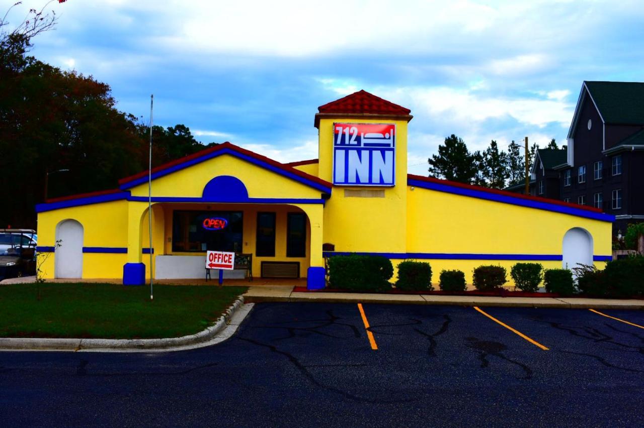 712 Motel 2*