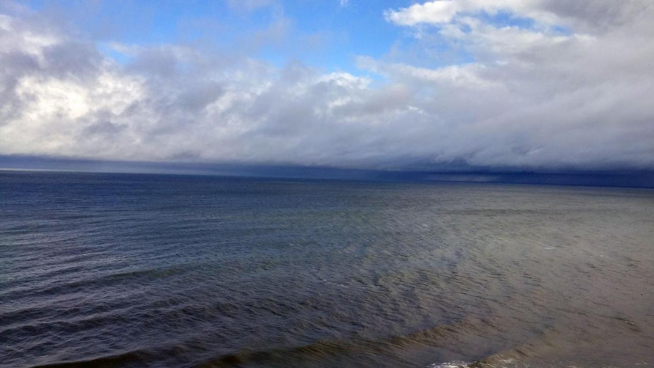 Remodeled Direct Oceanfront, Amazing Views Modern! *