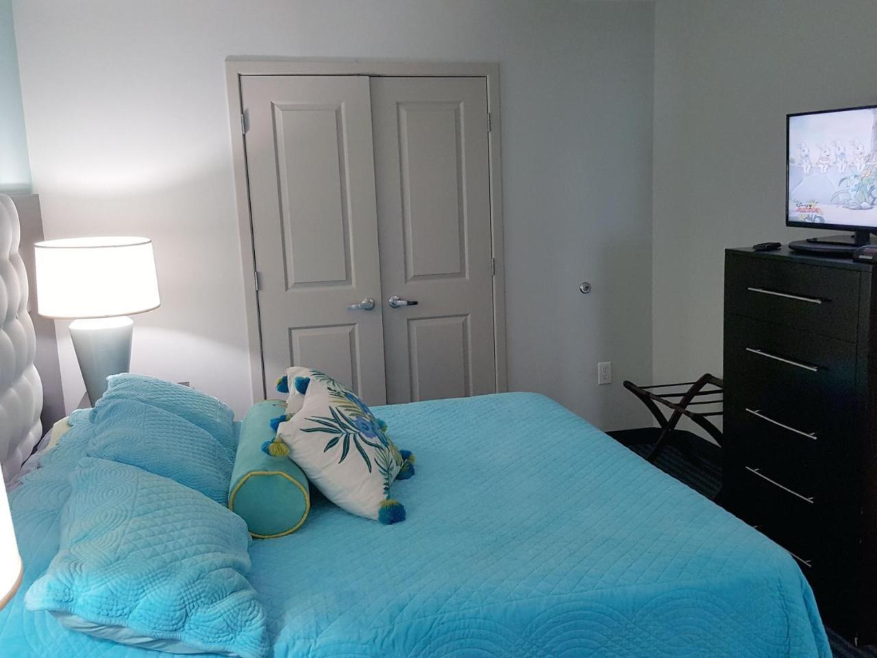 Remodeled Direct Oceanfront, Amazing Views Modern!