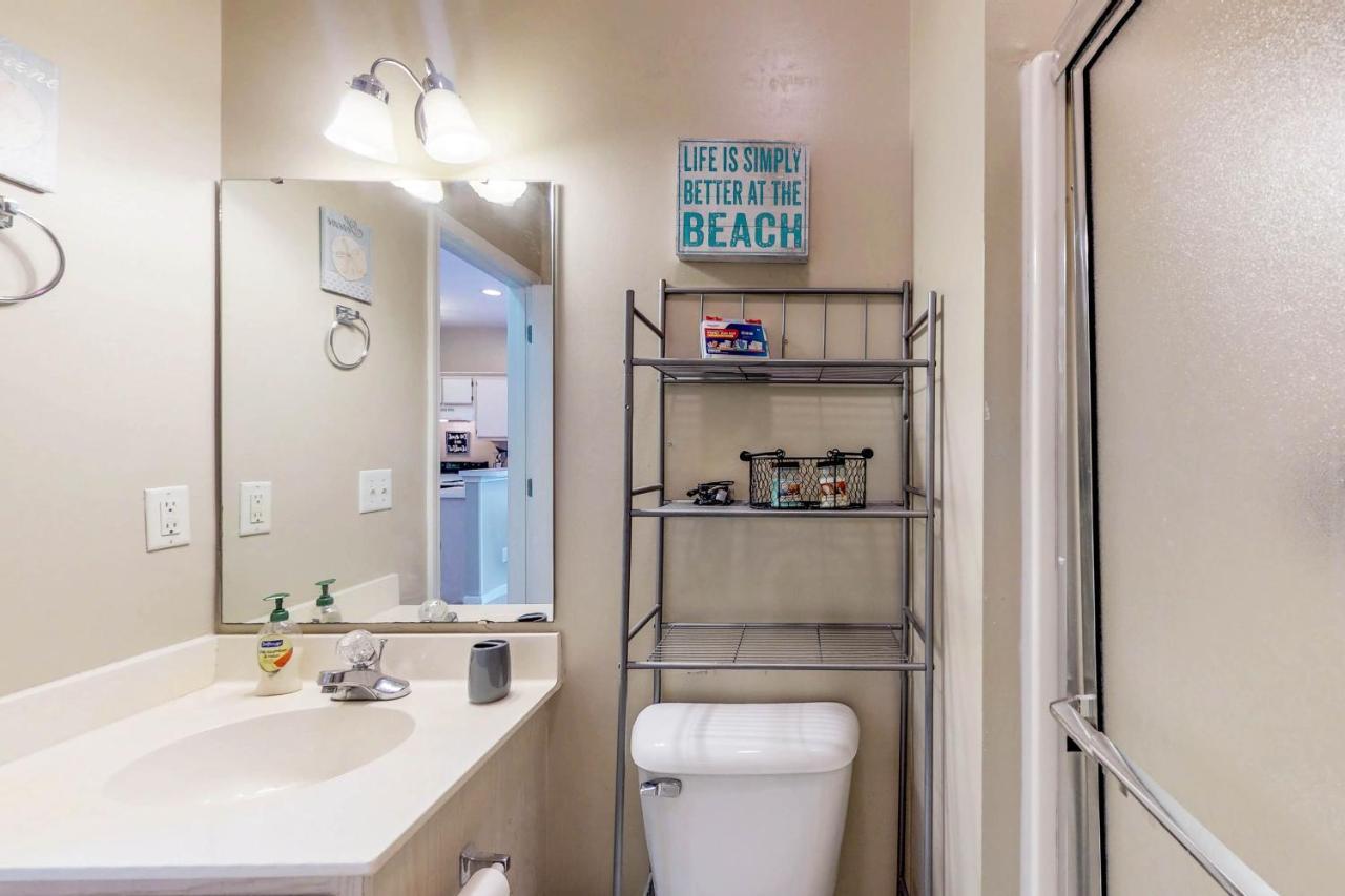 Beach Eagle Hotel
