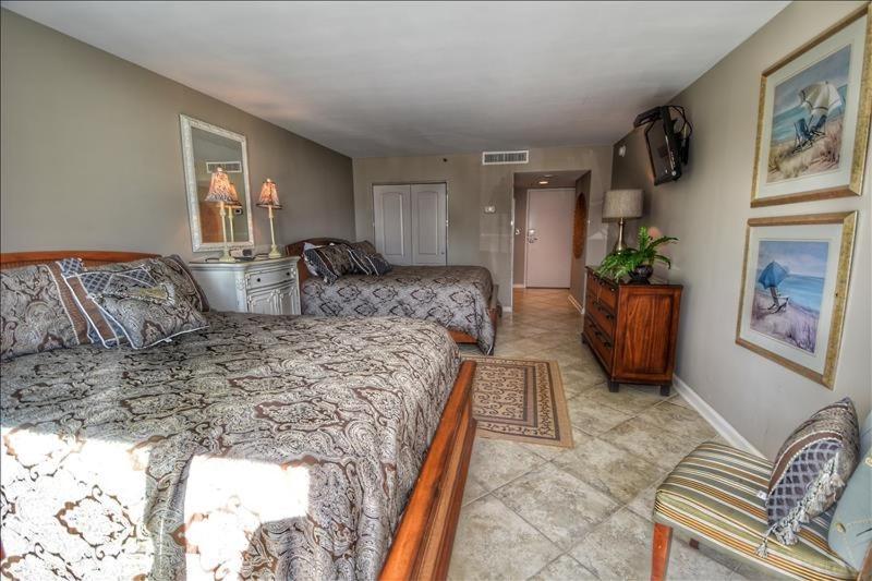 110 South Hampton Apartment