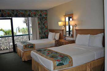 The Diplomat Family Motel