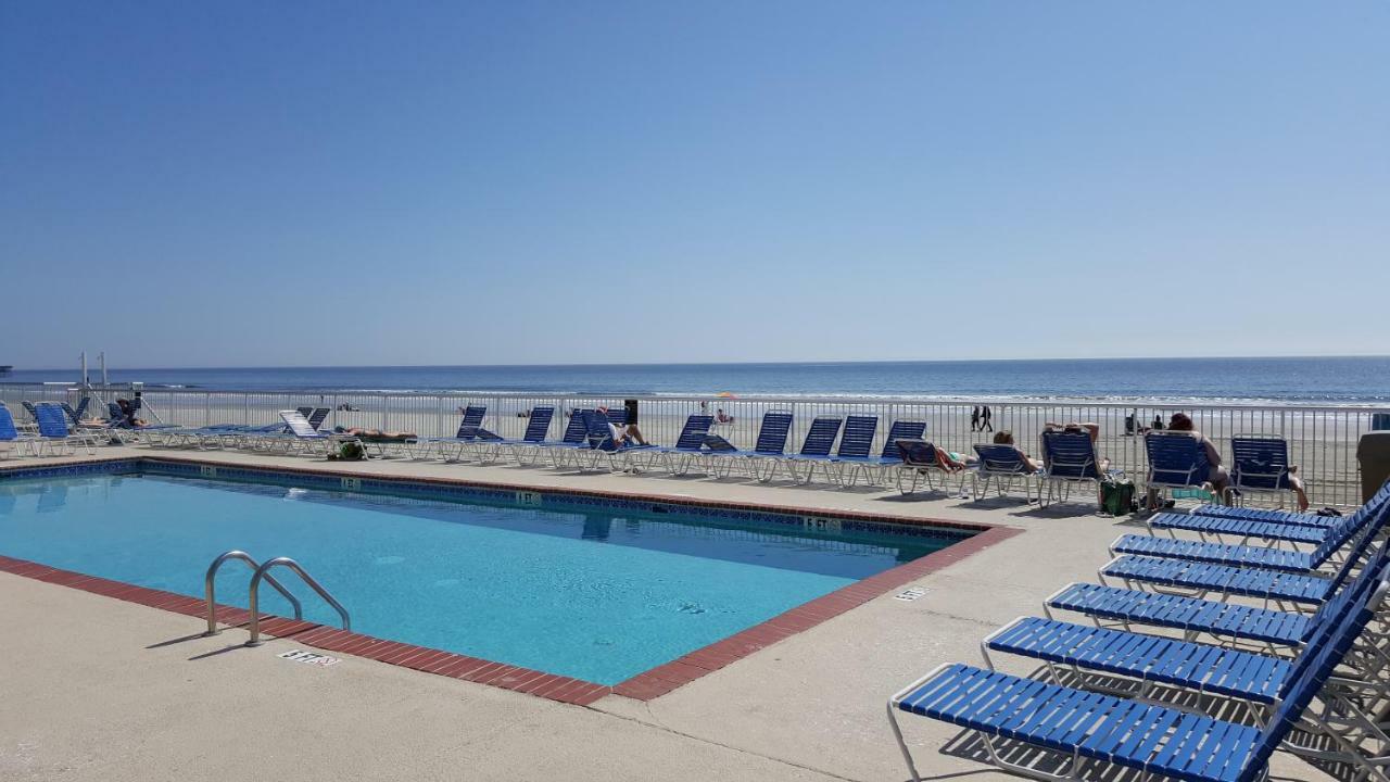 Ocean Annie's Hotel 3*
