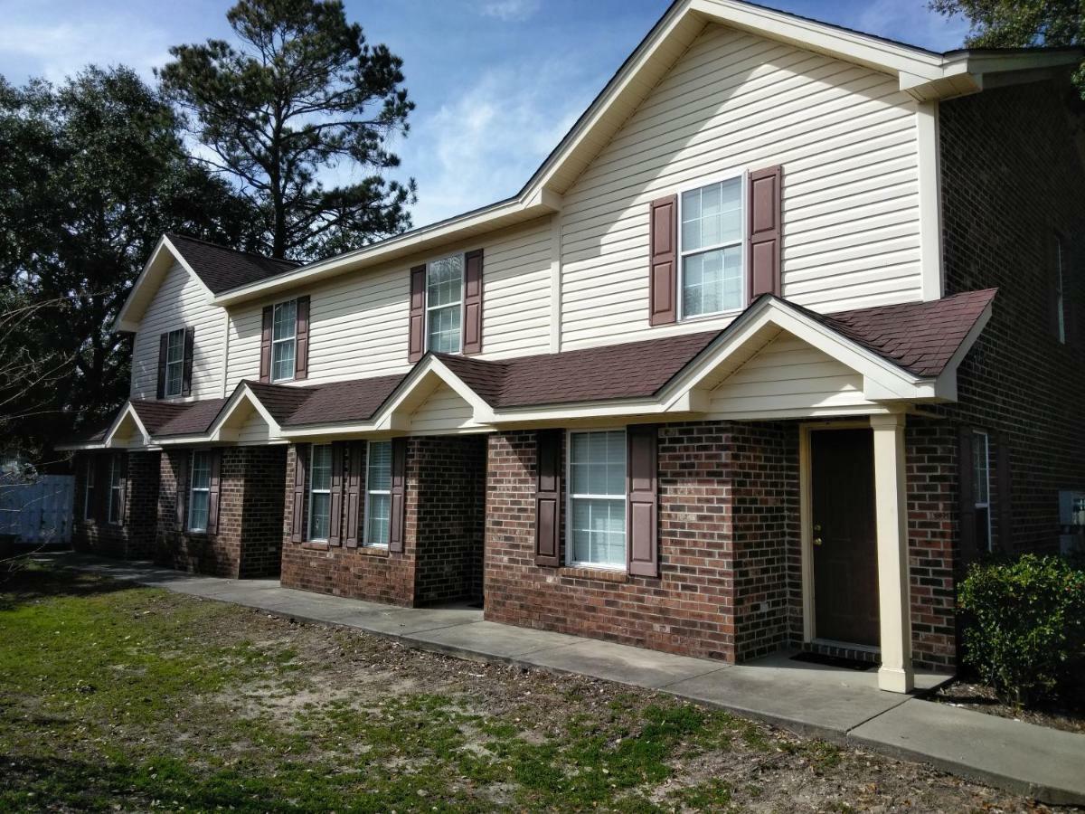Apartment Apache Town Homes *