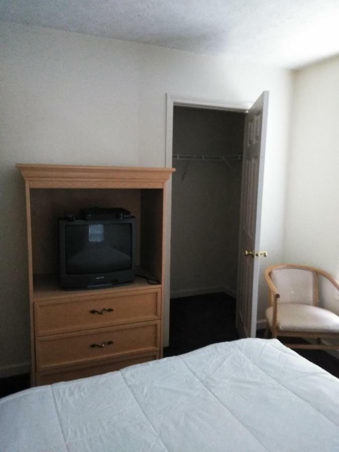 Apache Town Homes Apartment