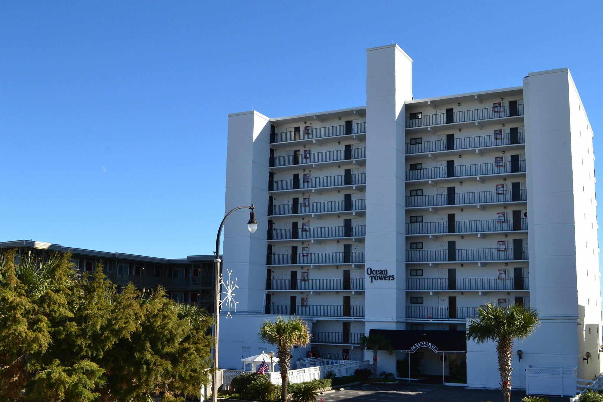 Aparthotel Ocean Towers