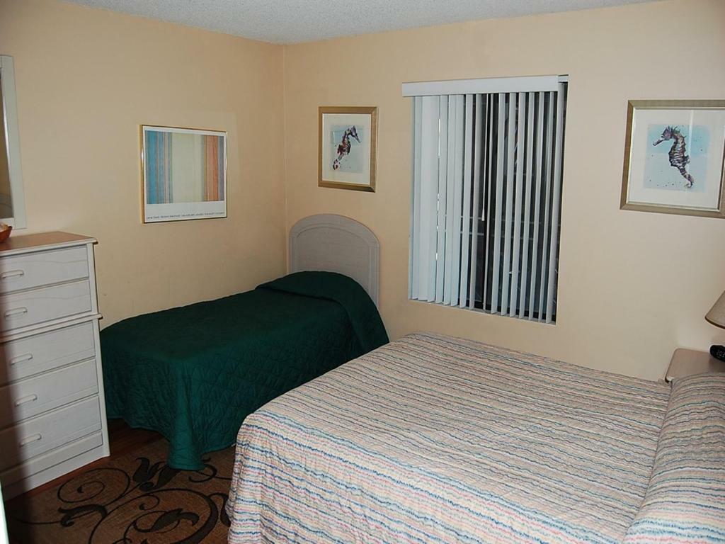 Heron Pointe Apartment *