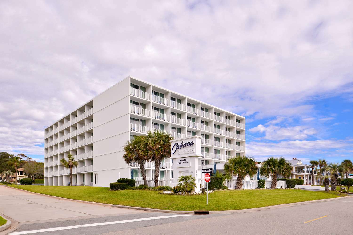 Shores Inn