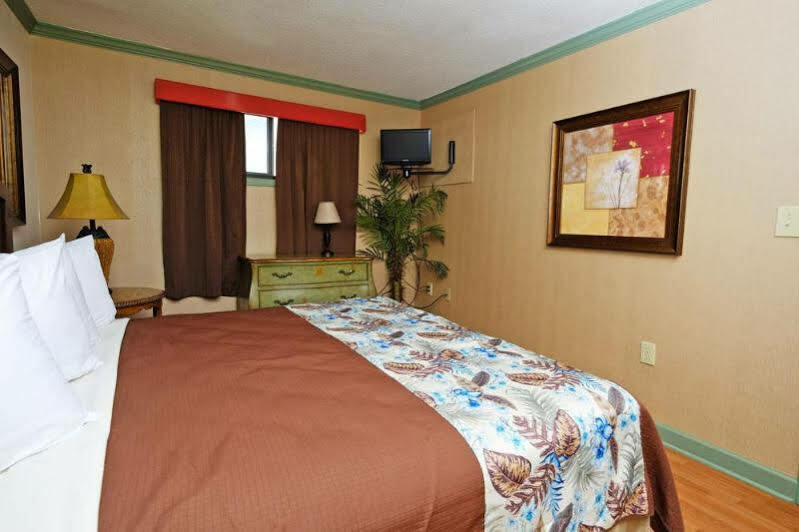 Hotel Meridian Plaza By Vacations 3*