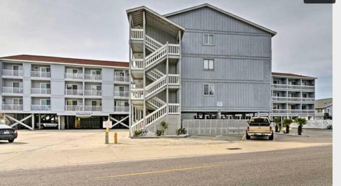 Whispering Sands Myrtle Beach