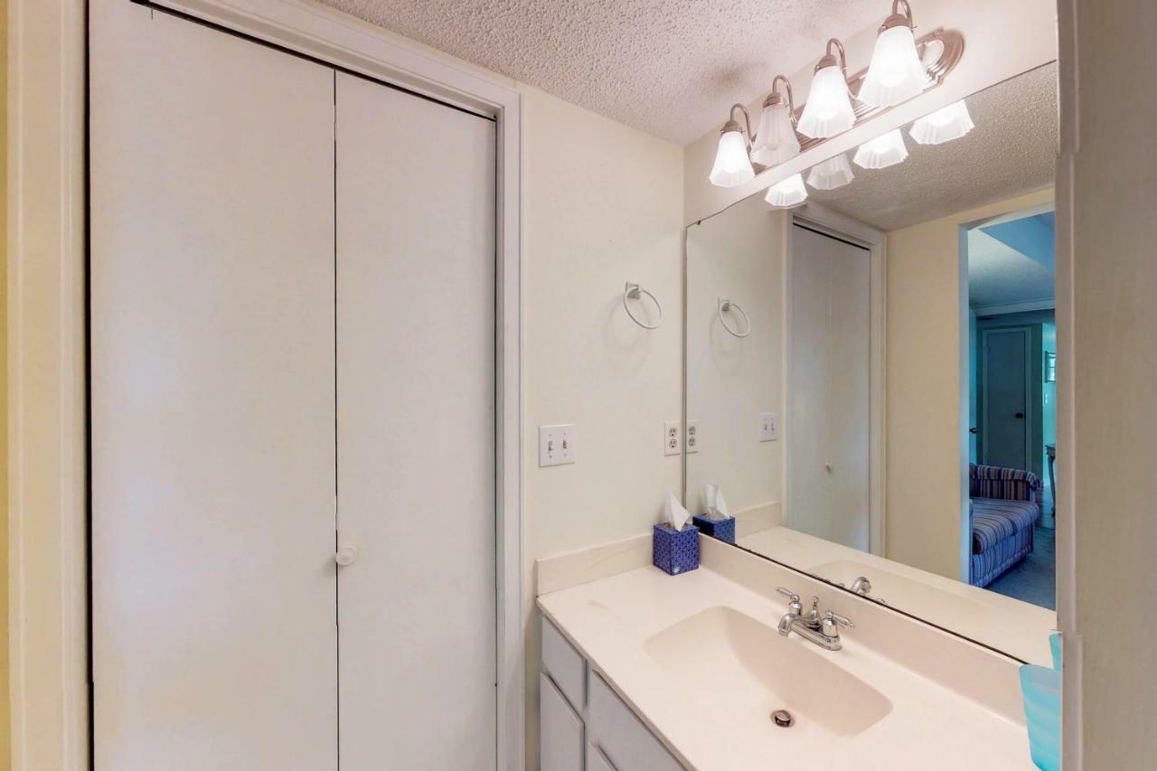 Hotel Arcadian Dunes 18-272