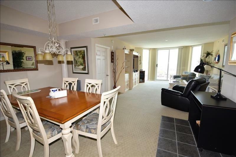 Apartment 1005 North Tower