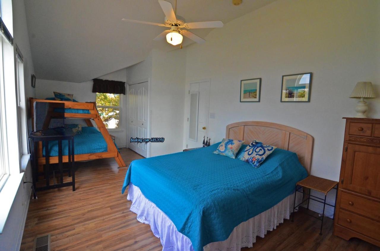 Ocean Lakes Mac Beach House Holiday home *