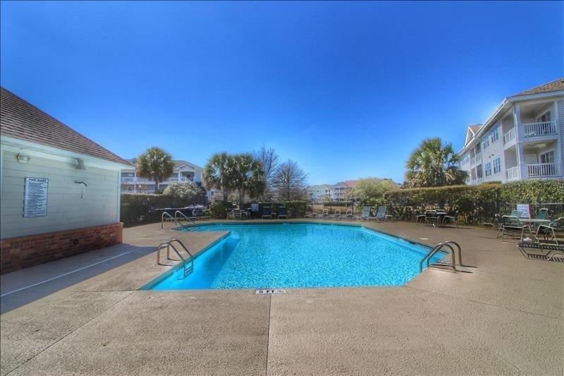 522 Wedgewood Apartment *