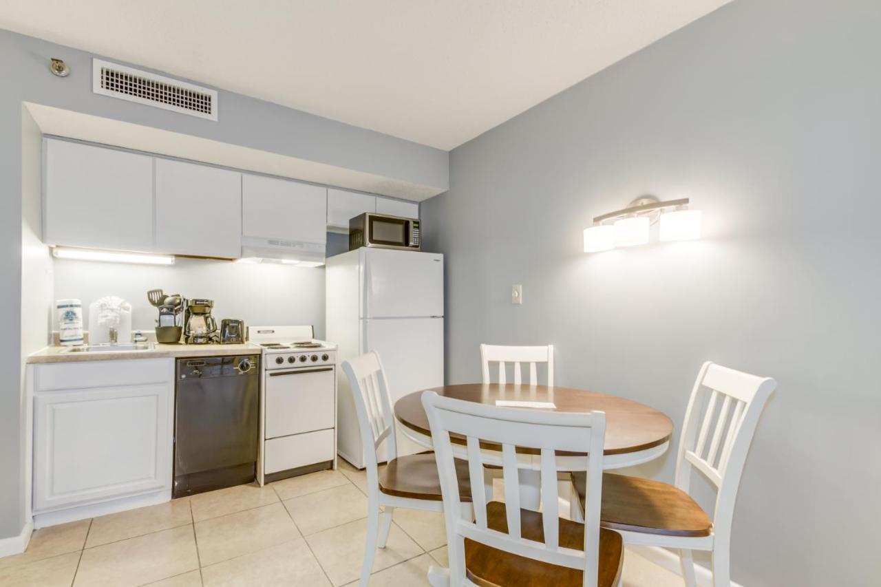 Hosteeva Ocean Forest Plaza W Beachview Balcony * Myrtle Beach