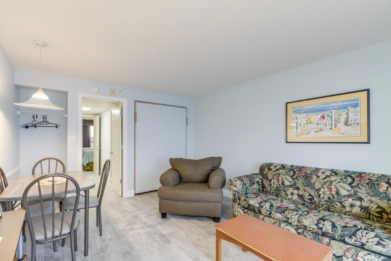 Hosteeva Oceanfront Boardwalk With Balcony Apartment Myrtle Beach