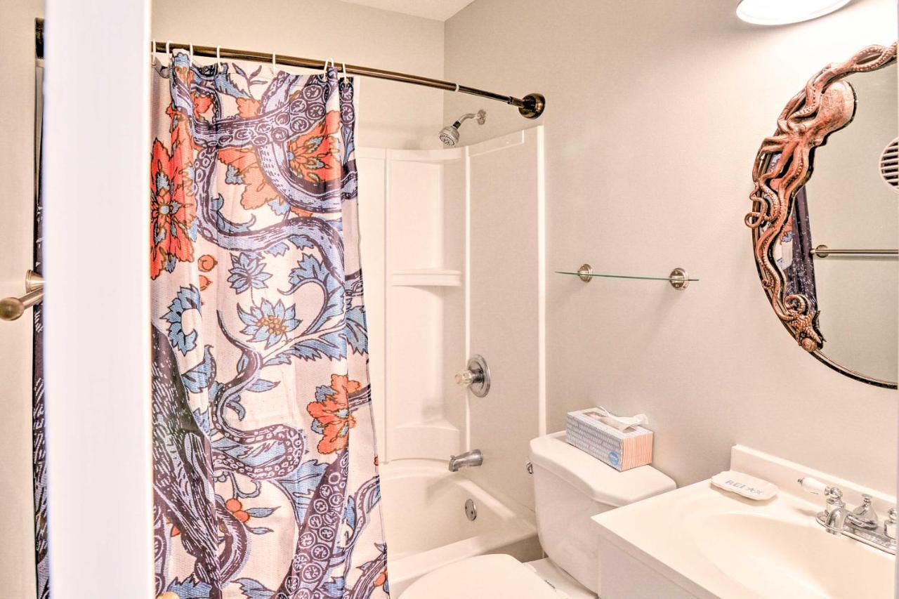 Garden City With Pool Access - Walk To Beach! Apartment