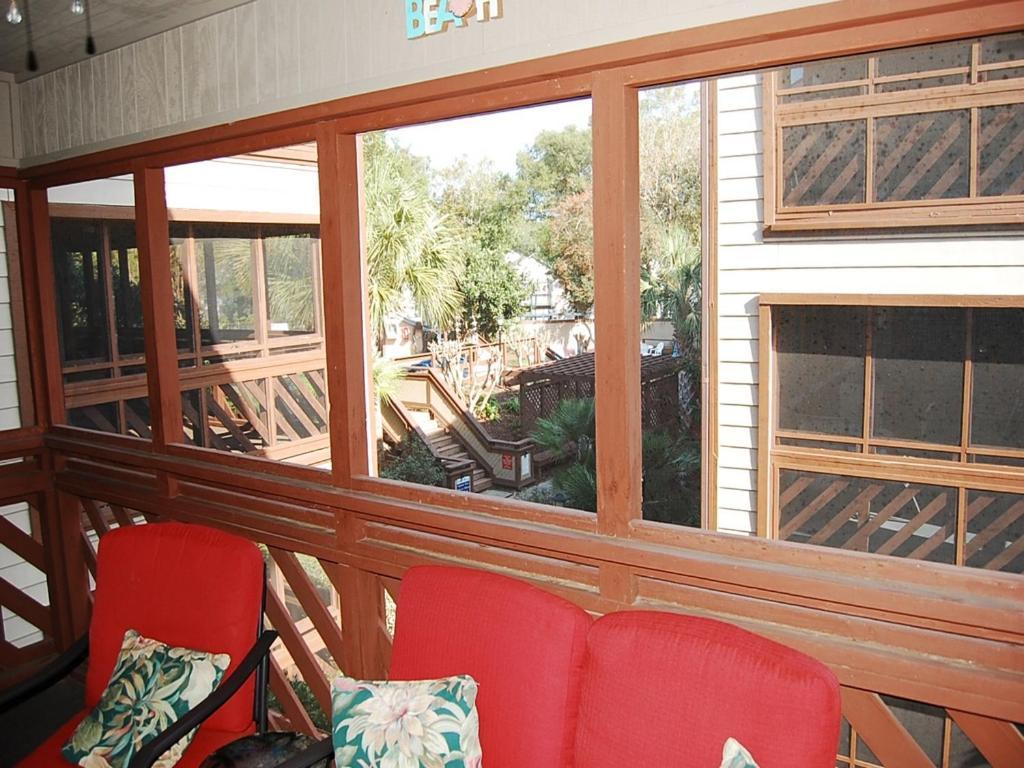 Heron Pointe Apartment *