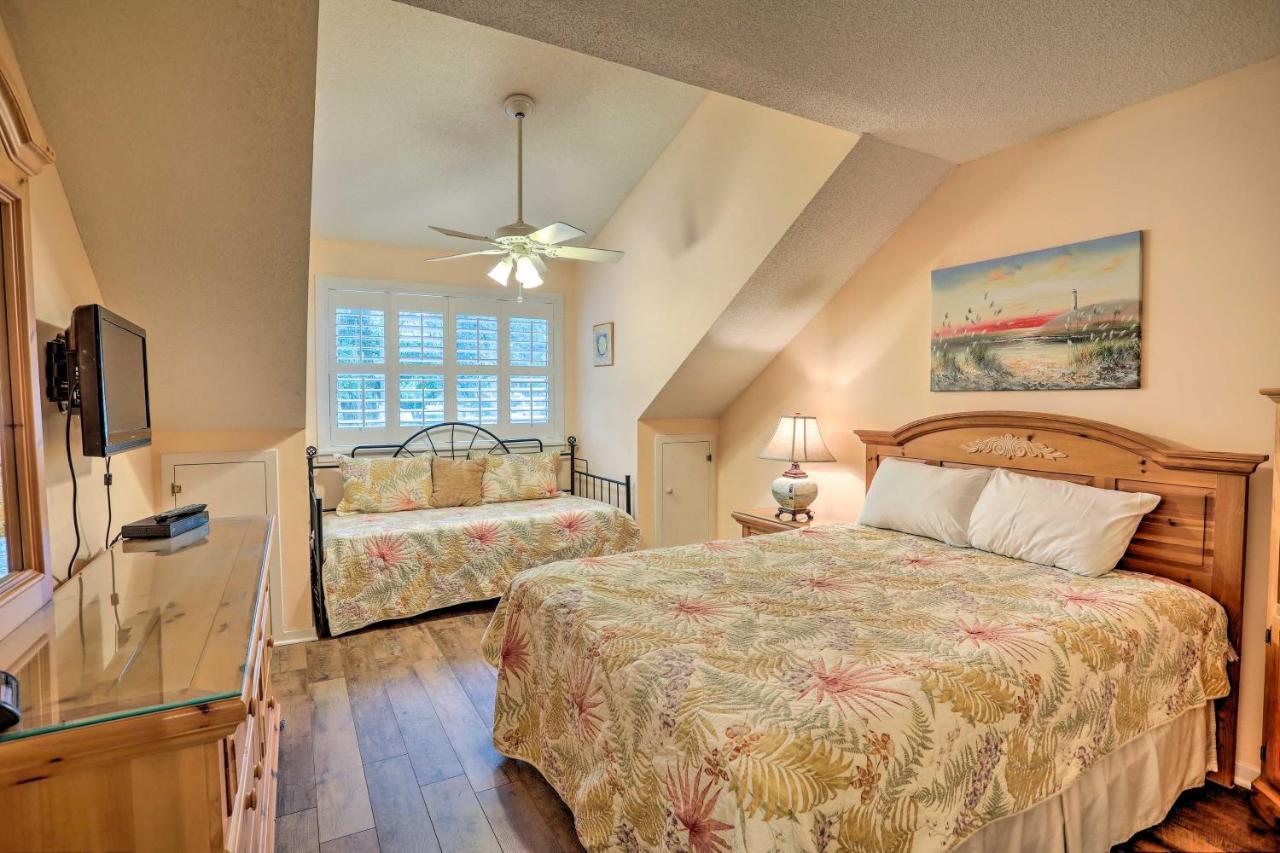 Bright Family With Pool Walk To Private Myrtle Beach