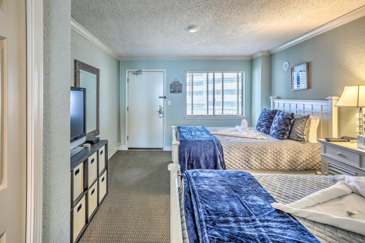 Apartment Oceanfront With Balcony, Views And Pool Access! *