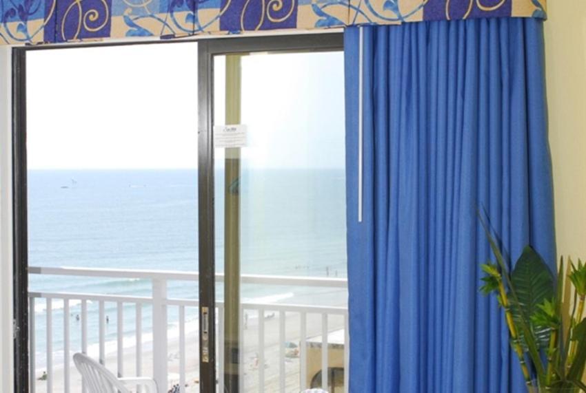 Driftwood And Tides By Sea Mist Aparthotel Myrtle Beach