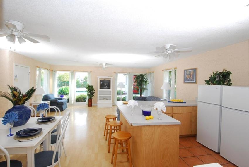 Driftwood And Tides By Sea Mist 3* Myrtle Beach