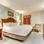 Hosteeva Beachfront Condo At Anderson Ocean Club