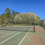 Lovely Myrtle Beach Condo With Community Pool!