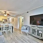 Beach &Nightlife 3Br/2.5 Ba Service Dog Friendly