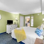 Ocean Front 1Br Caribbean Resort
