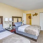 Beachfront Myrtle Beach Retreat With Pool Views!