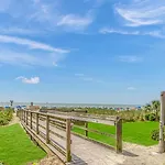 Oceanfront 3 Bedroom Condo! Sleeps 10 Guests! Compass Cove Mariner Tower 1216