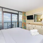 Gorgeous Oceanfront 3 Bedroom Condo! Sleeps 10 Guests! Compass Cove Mariner Tower 1217