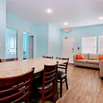 407 9Th Ave C By Together Resorts