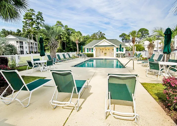 Shoreline Serenity At River Oaks