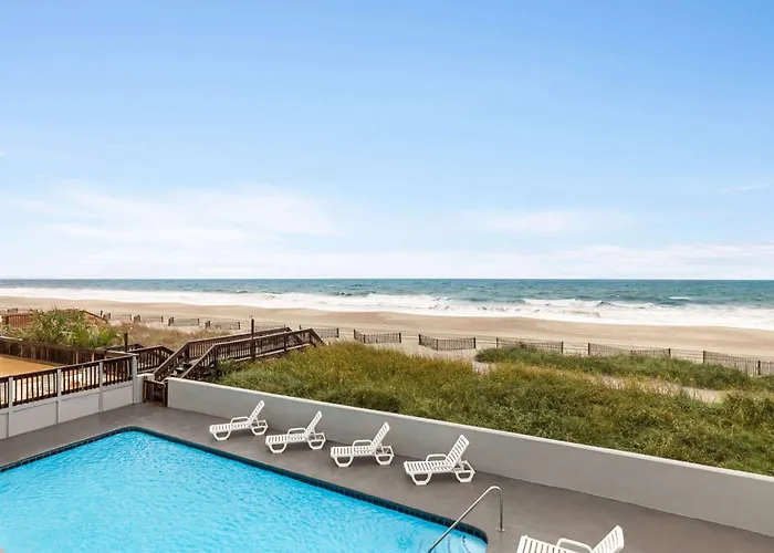 Days Inn By Wyndham Myrtle Beach-Beach Front