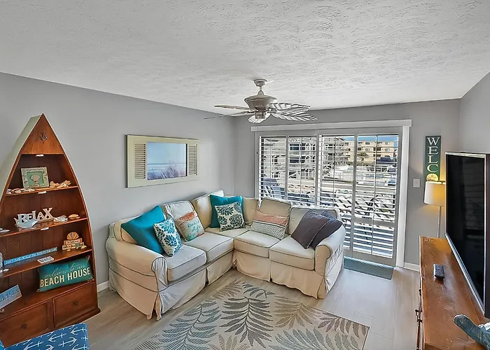 Shore Dr. 2 Bedroom At Shipwatch Pointe I