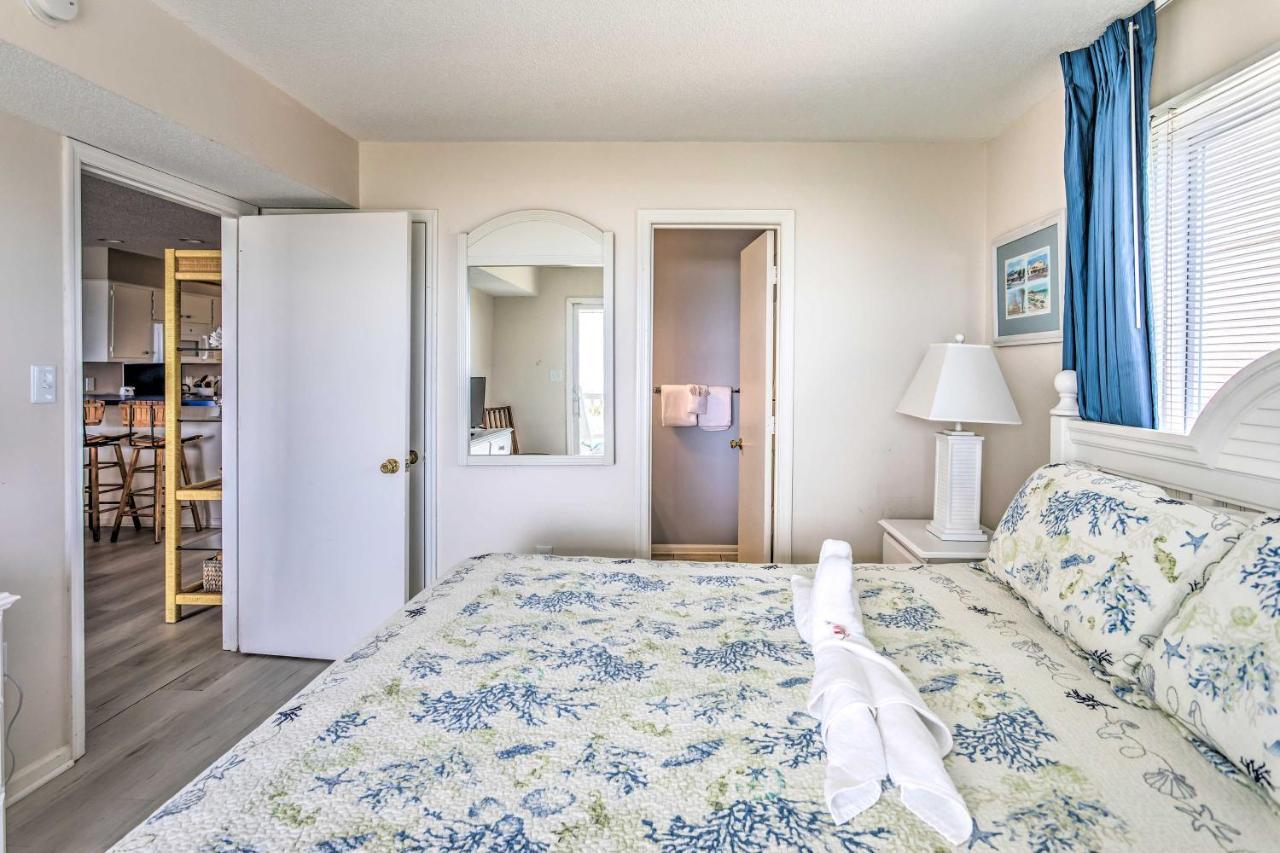Sunny Windy Hill Beachfront With Private Patio Apartment *