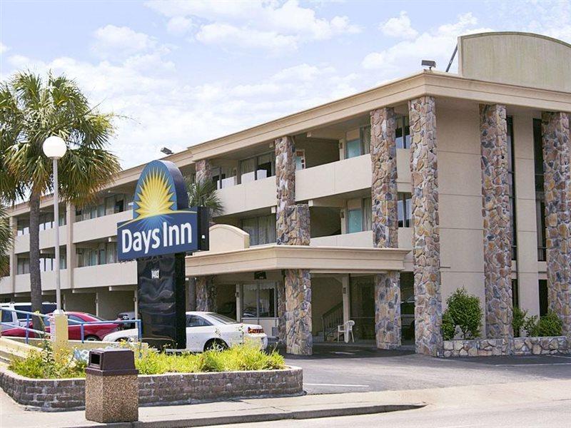 Hotel Days By Wyndham Myrtle Beach-beach Front Myrtle Beach