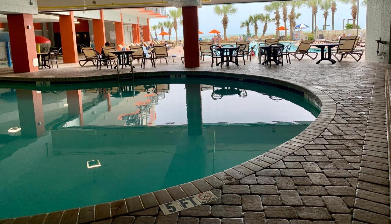 Daze Oceanfront Great Location Hotel *