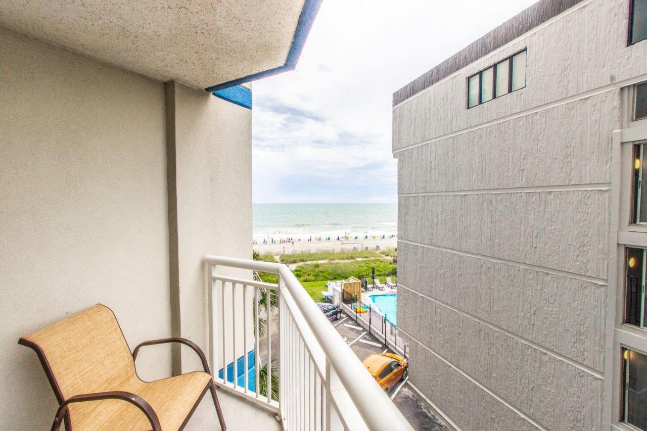 Carolinian 335 * Myrtle Beach