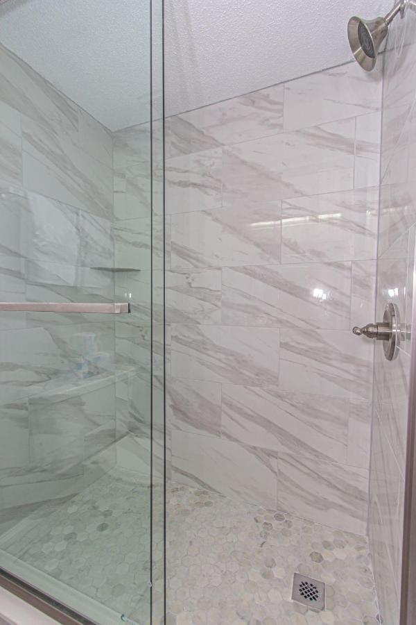 Holiday home Luxury Oceanfront Sea Mist 20907 King 9th Floor *