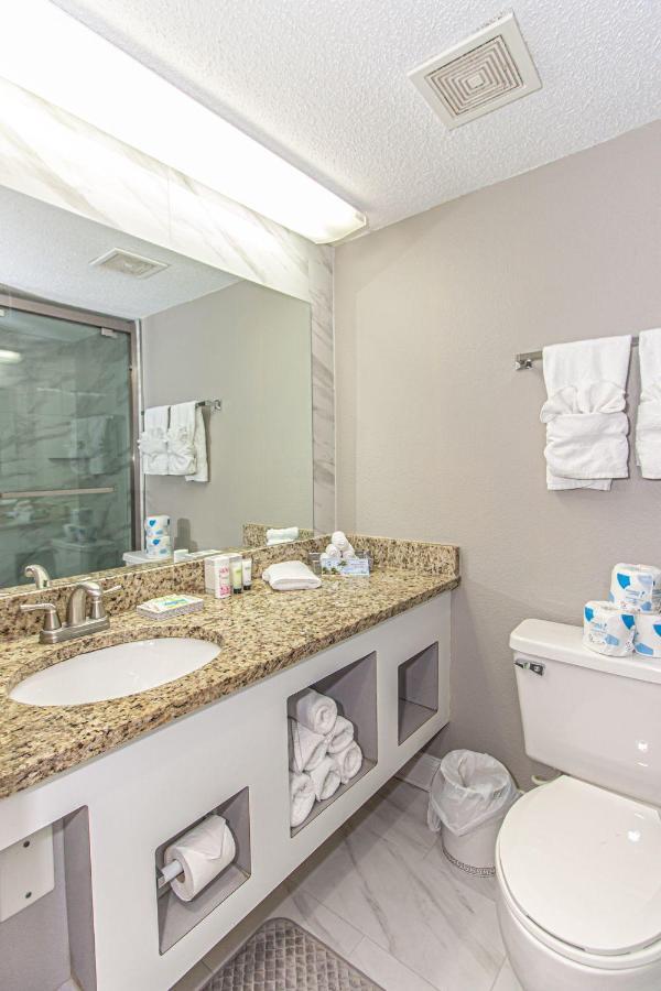 Luxury Oceanfront Sea Mist 20907 King 9th Floor *